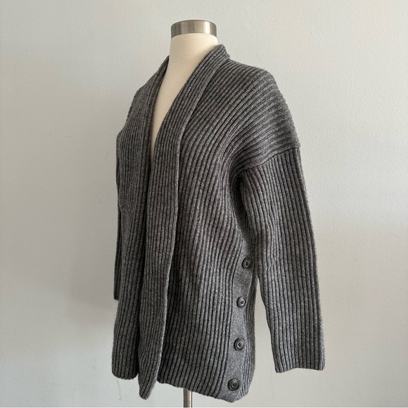 Vince Wool+ Yak Yak Knit Grey Cardigan Sweater M - Picture 3 of 10